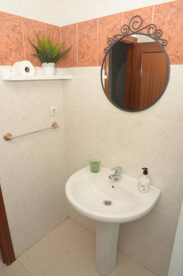 Habitacion Grande Con Terraza Privada, Malaga Centro Esterno foto