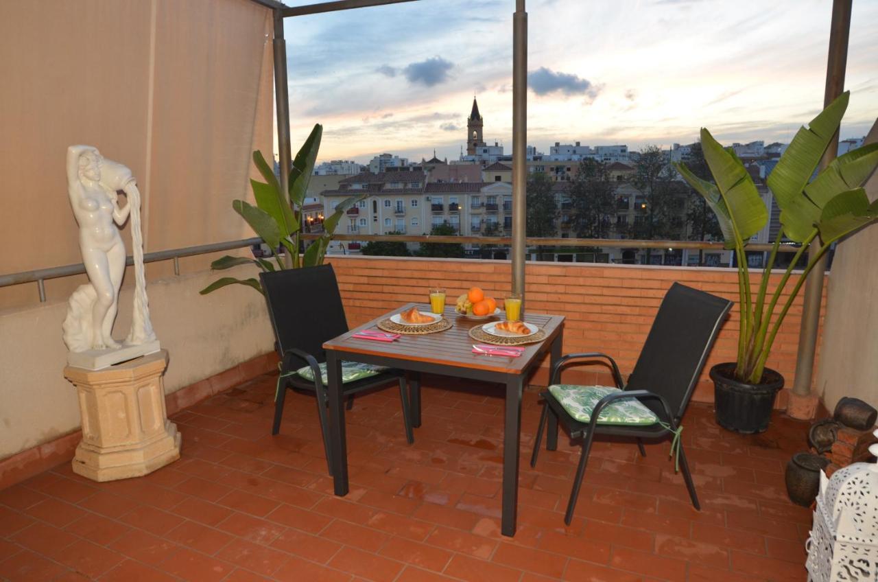 Habitacion Grande Con Terraza Privada, Malaga Centro Esterno foto