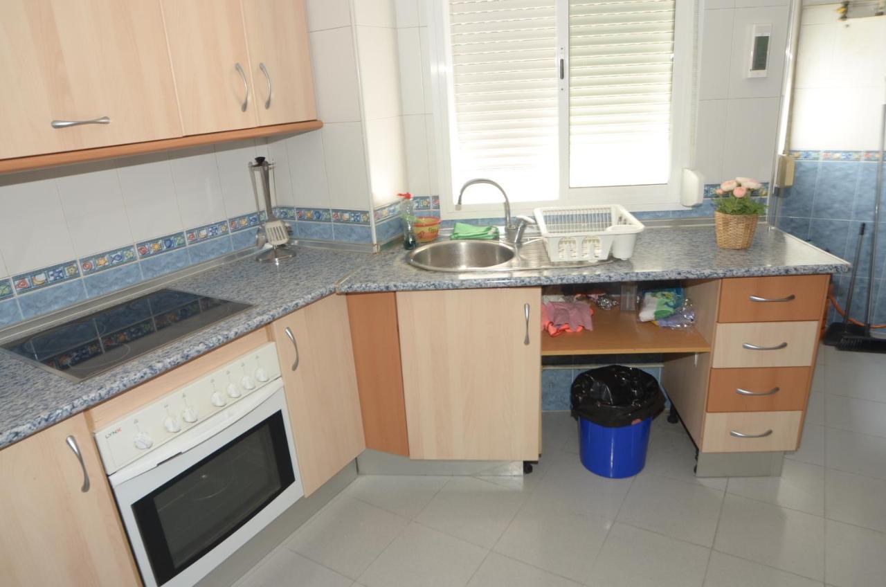 Habitacion Grande Con Terraza Privada, Malaga Centro Esterno foto