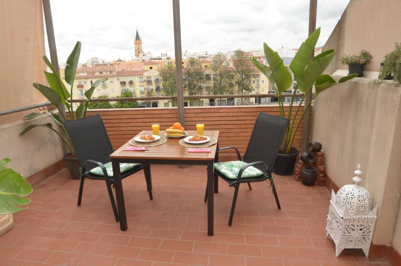 Habitacion Grande Con Terraza Privada, Malaga Centro Esterno foto