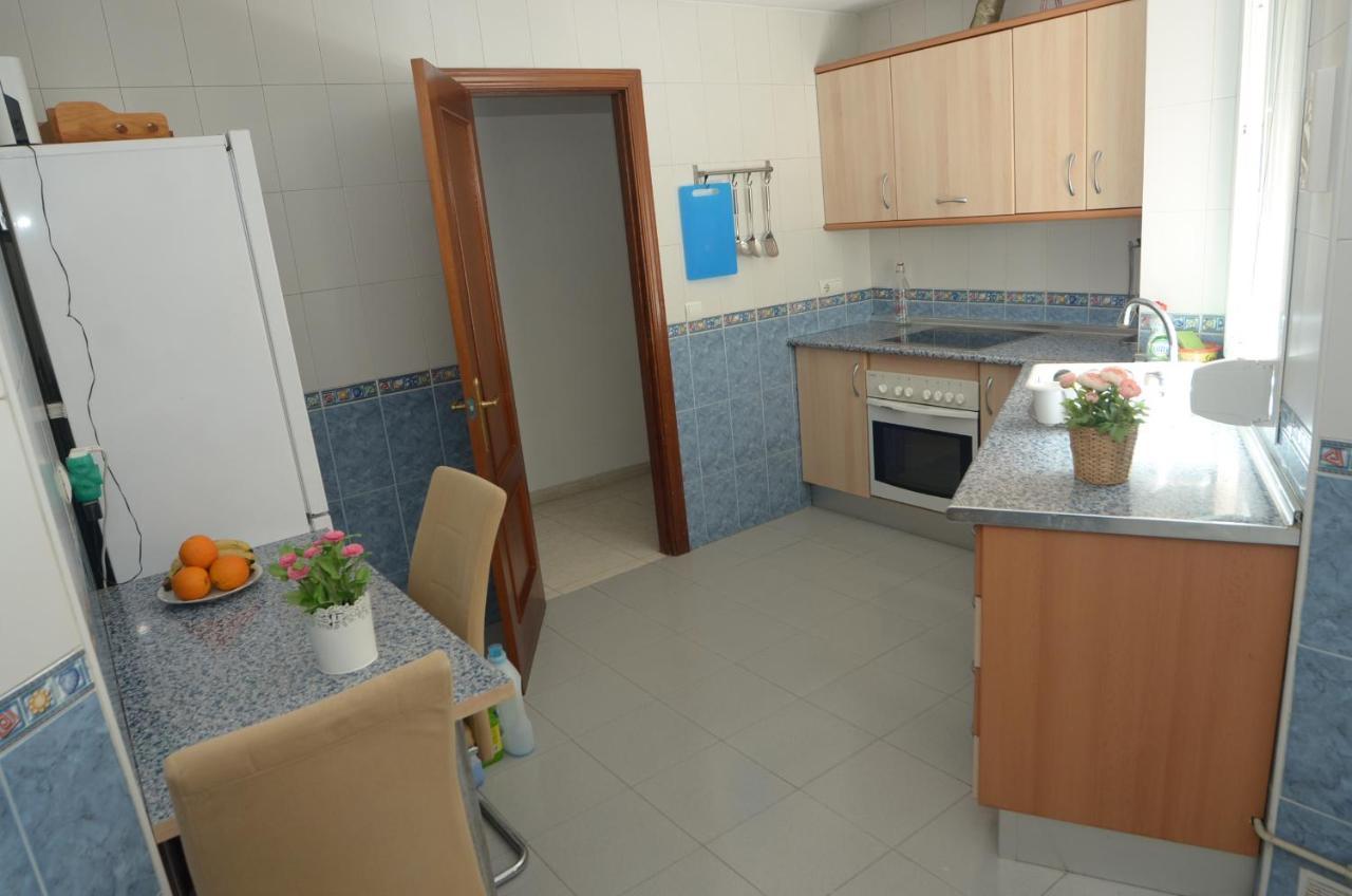 Habitacion Grande Con Terraza Privada, Malaga Centro Esterno foto