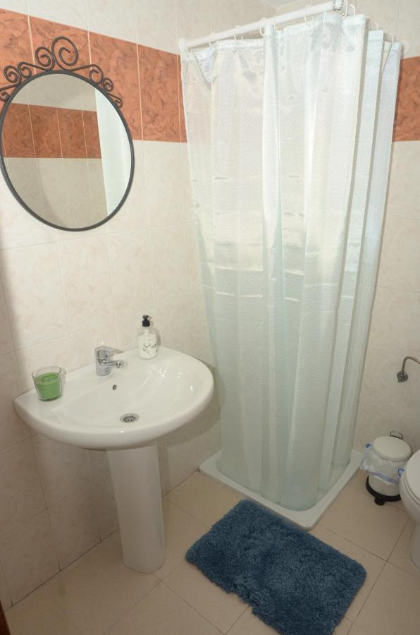 Habitacion Grande Con Terraza Privada, Malaga Centro Esterno foto
