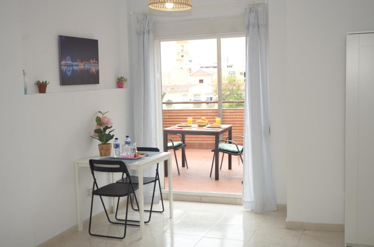 Habitacion Grande Con Terraza Privada, Malaga Centro Esterno foto